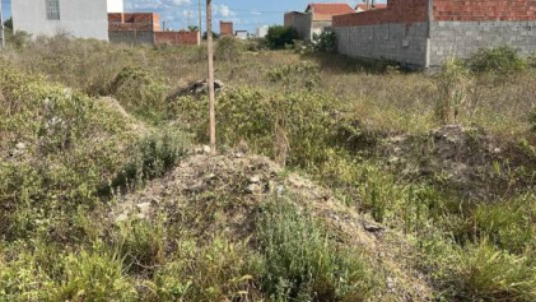 Foto 1 de 4: Terreno em leilão em Feira de Santana - BA — Terreno no Loteamento Veredas Feira de Santana - Registro - Feira de Santana/BA