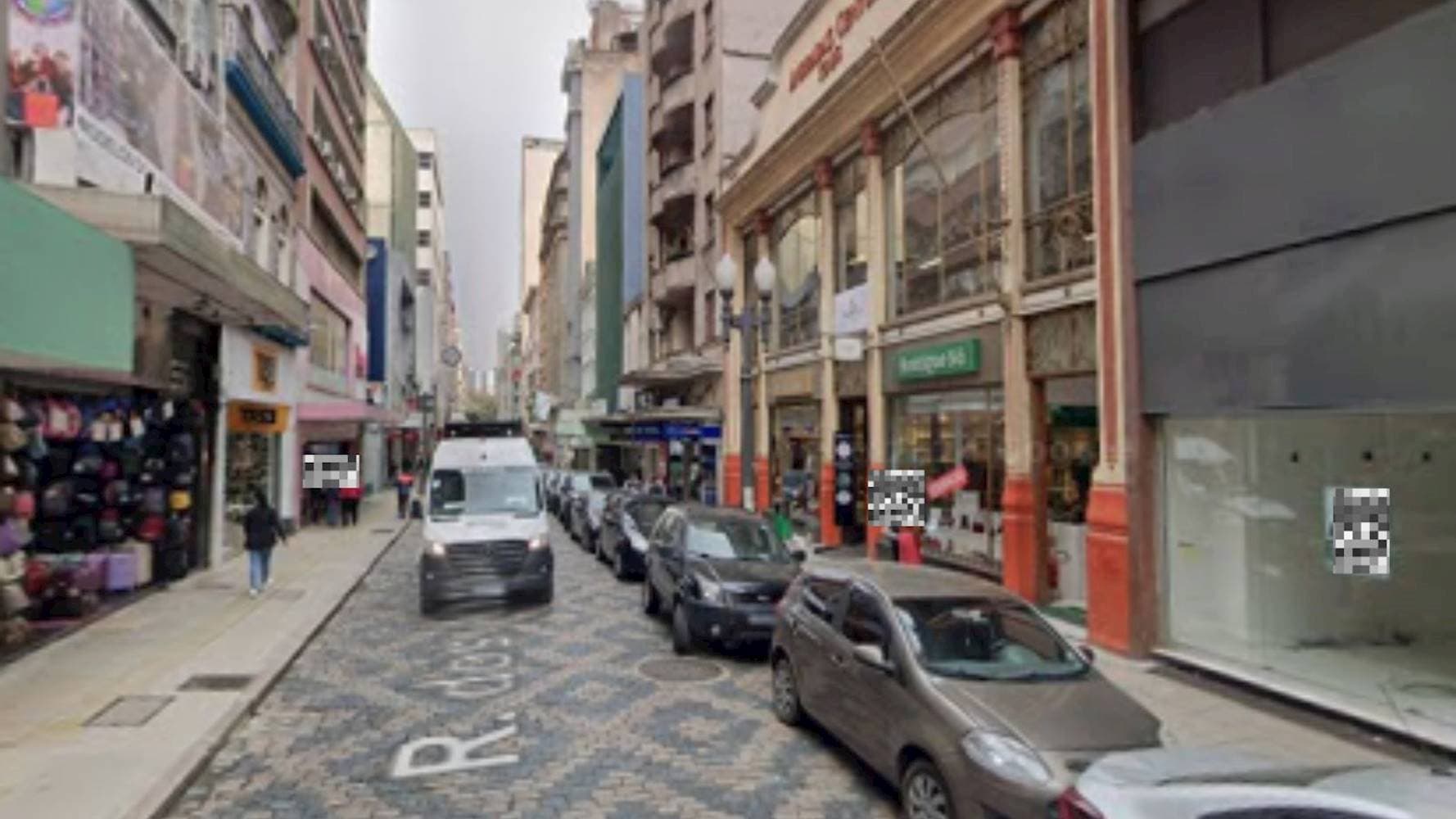 Foto 4 de 5: Comercial em leilão em Porto Alegre - RS — Sala Comercial na "Galeria Malcon" - Centro Histórico - Porto Alegre/RS