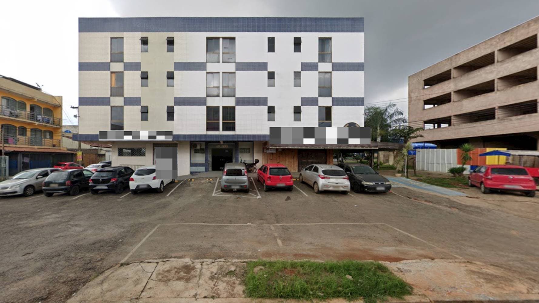 Foto 2 de 5: Comercial em leilão em Brasília - DF — Sala Comercial no Riacho Fundo em Brasília/DF