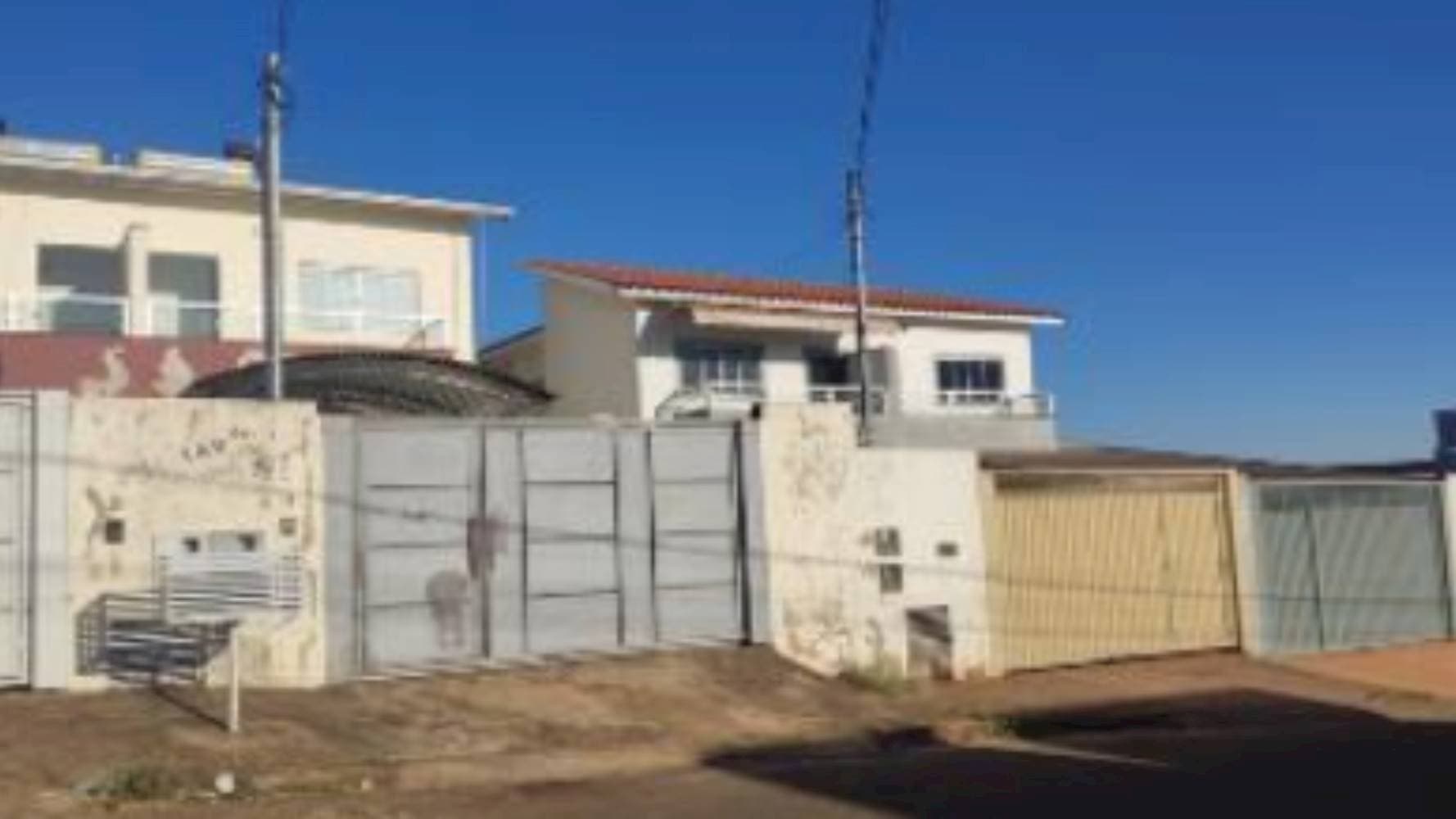 Foto 3 de 9: Apartamento em leilão em Patos de Minas - MG — Apartamento no "Residencial Menezes" no Jardim Panorâmico em Patos de Minas/MG