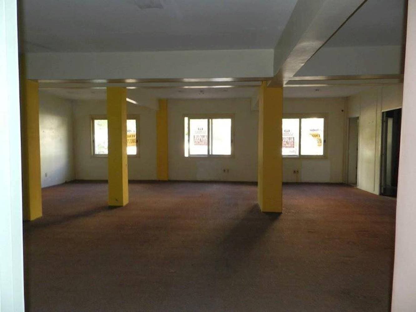 Foto 18 de 28: Comercial em leilão em Porto Alegre - RS — Sala comercial em Independência - Porto Alegre/RS