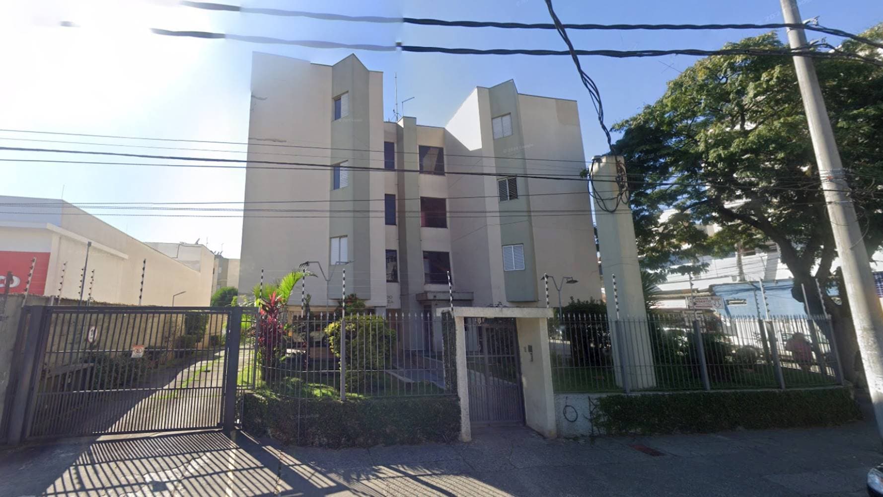 Foto 1 de 5: Apartamento em leilão em Guarulhos - SP — Apartamento no "Edifício Azalea" - Picanço - Guarulhos/SP
