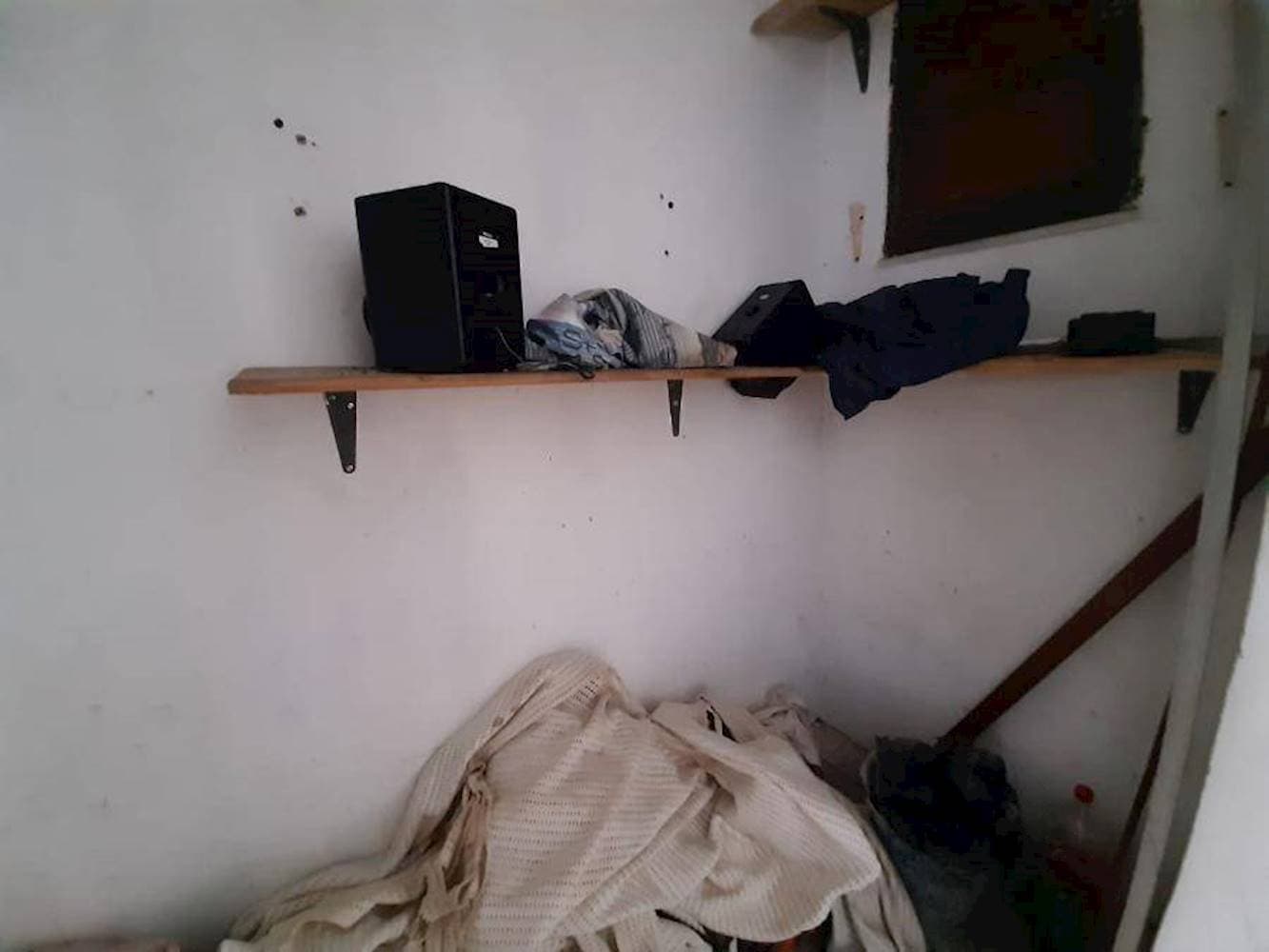 Foto 12 de 23: Casa em leilão em Magé - RJ — Casa no Parque Do Imperador - Magé/RJ