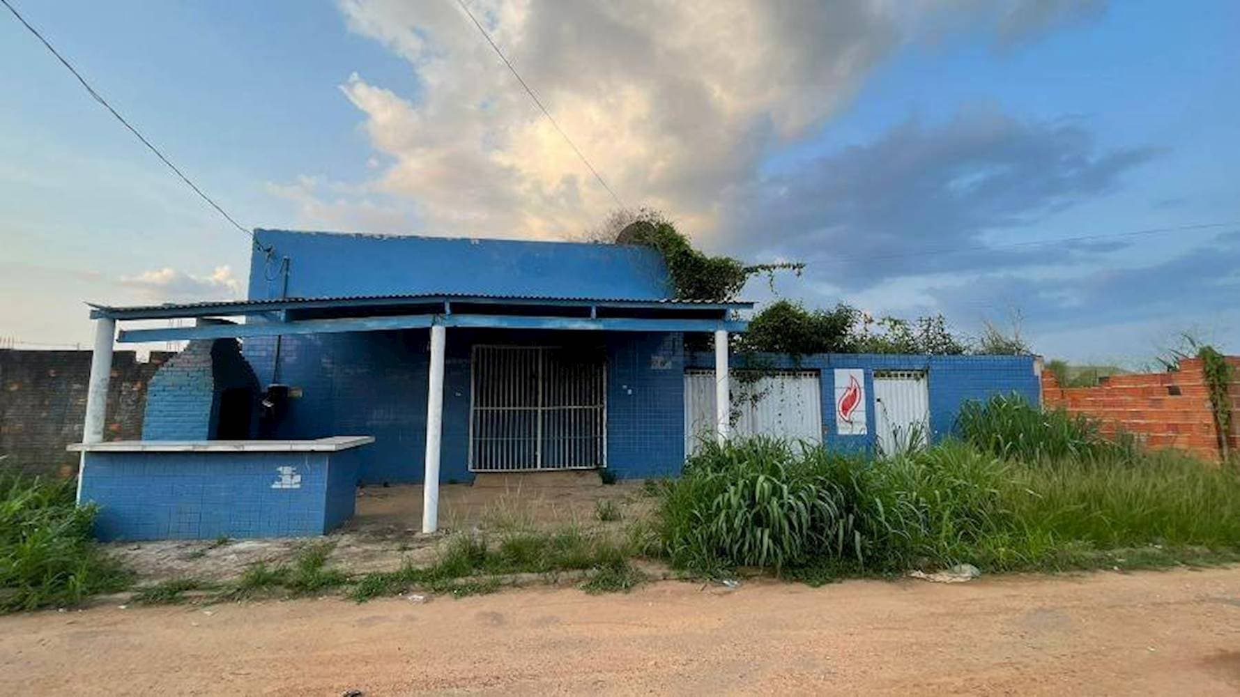 Foto 1 de 7: Comercial em leilão em Rio Branco - AC — Loja em Santo Afonso - Rio Branco/AC