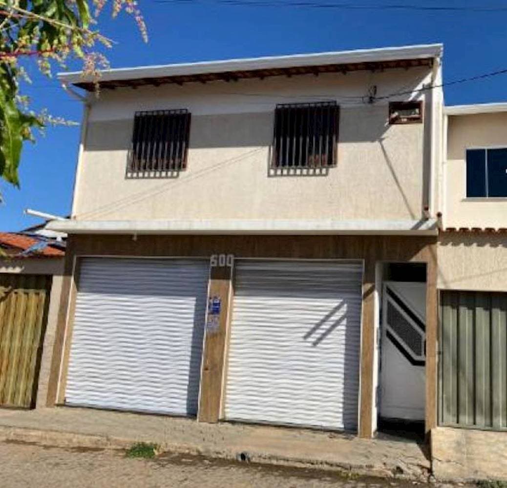 Foto 2 de 4: Comercial em leilão em Livramento de Nossa Senhora - BA — Loja em Estocada - Livramento De Nossa Senhora/BA