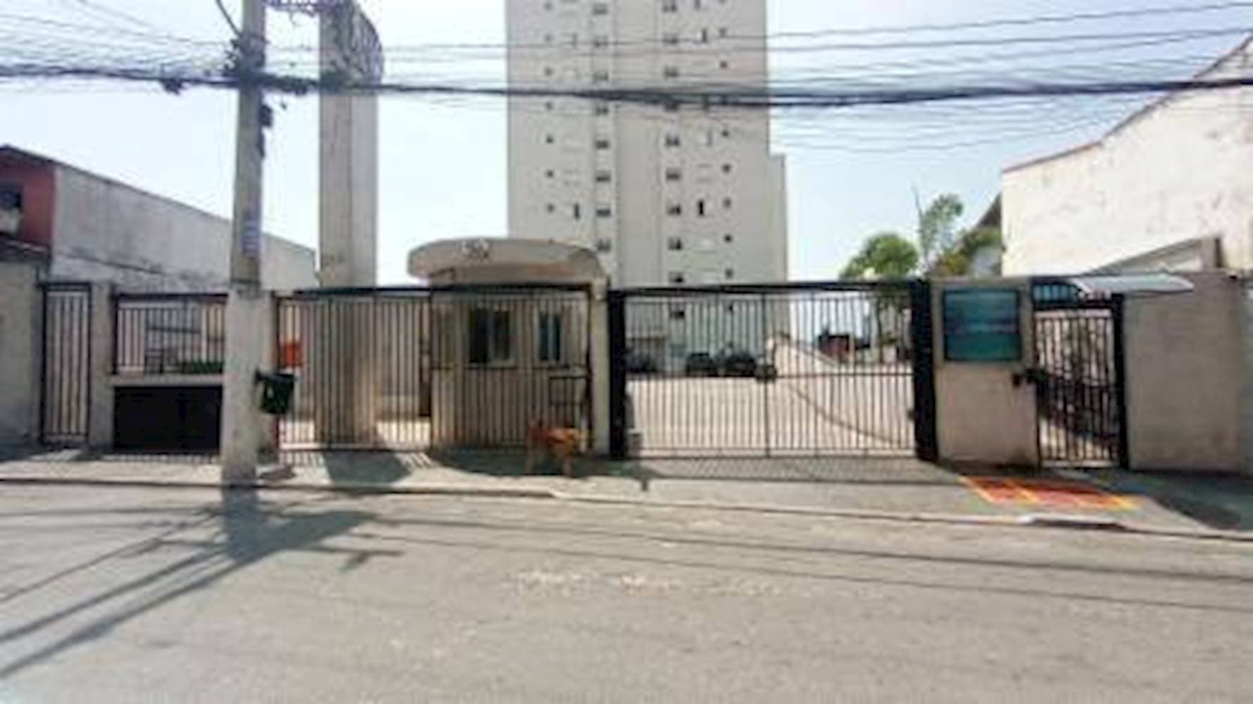 Foto 4 de 8: Apartamento em leilão em São Paulo - SP — Apartamento em Guaianazes - São Paulo/SP