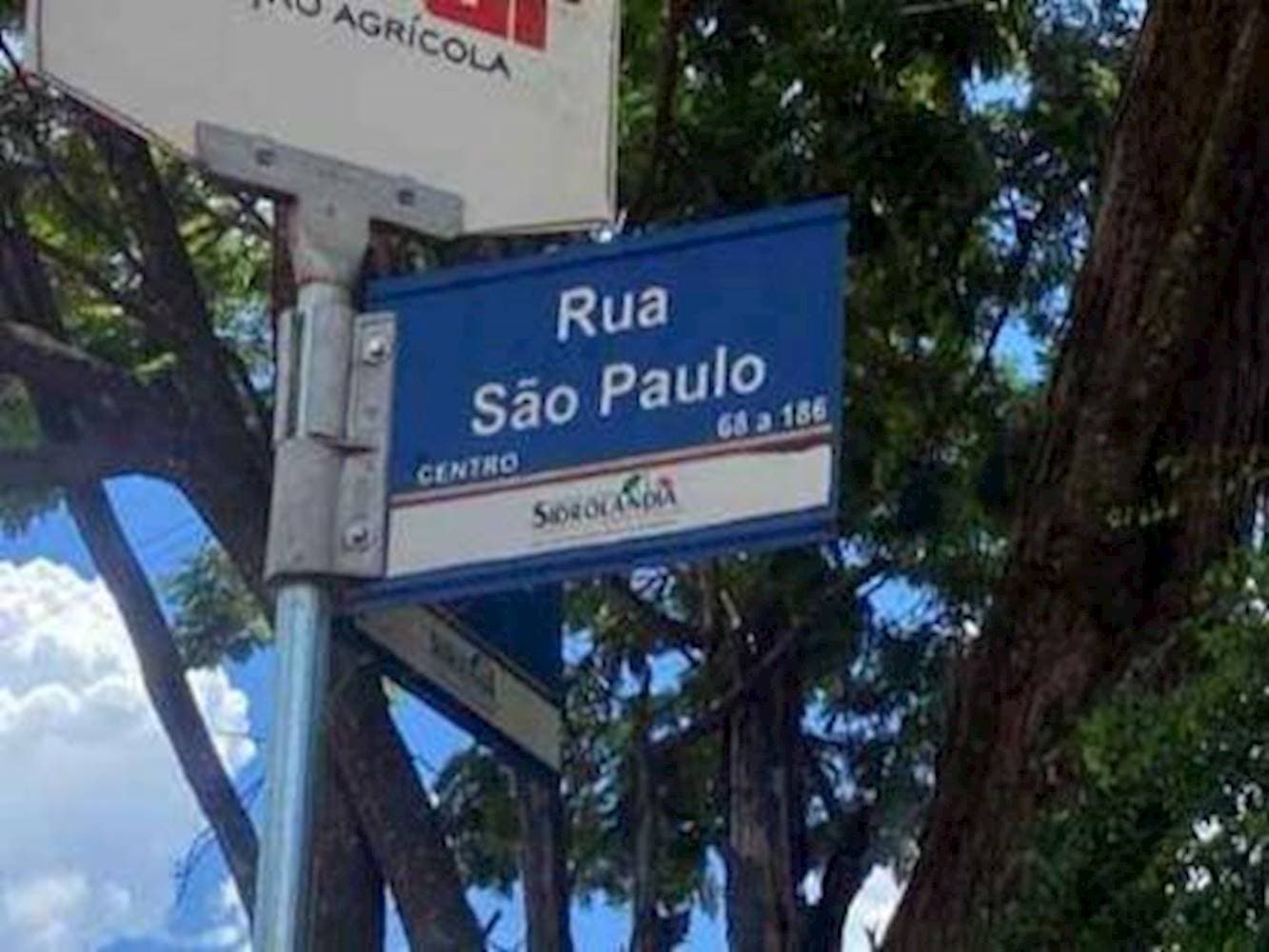 Foto 3 de 8: Casa em leilão em Sidrolândia - MS — Casa no Centro - Sidrolândia/MS