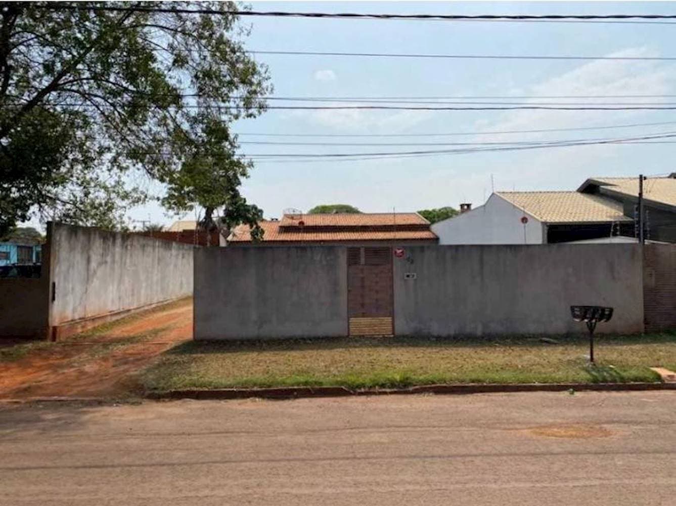 Foto 4 de 8: Casa em leilão em Sidrolândia - MS — Casa no Centro - Sidrolândia/MS