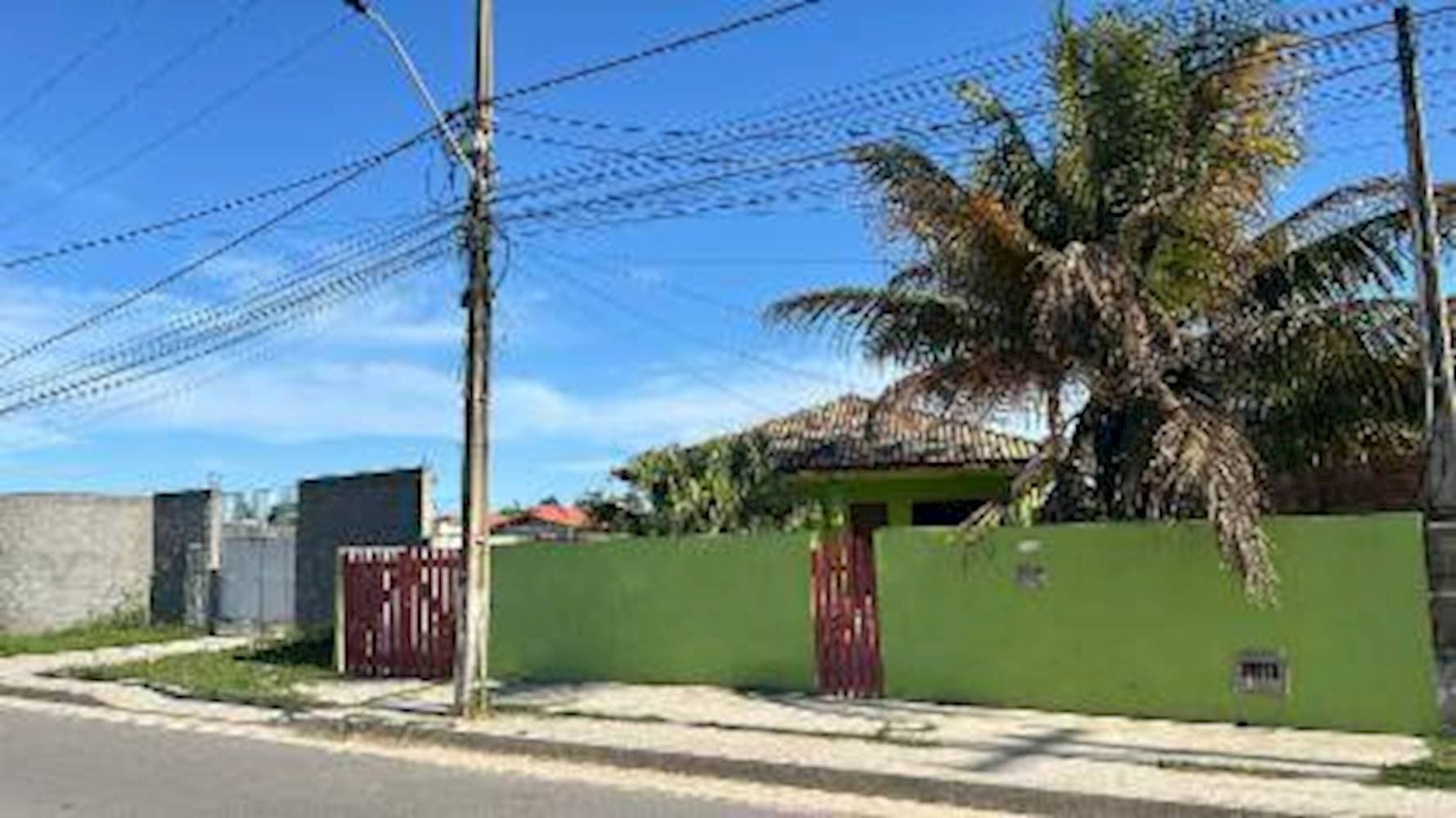 Foto 1 de 23: Casa em leilão em Araruama - RJ — Casa em condomínio - Araruama/RJ