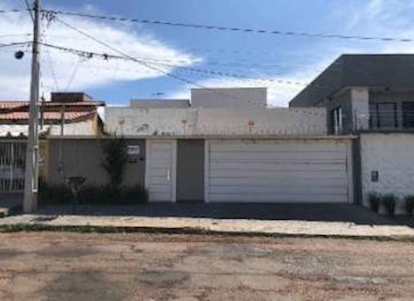 Foto 3 de 17: Casa em leilão em Trindade - GO — Casa no Jardim Primavera - Trindade/GO