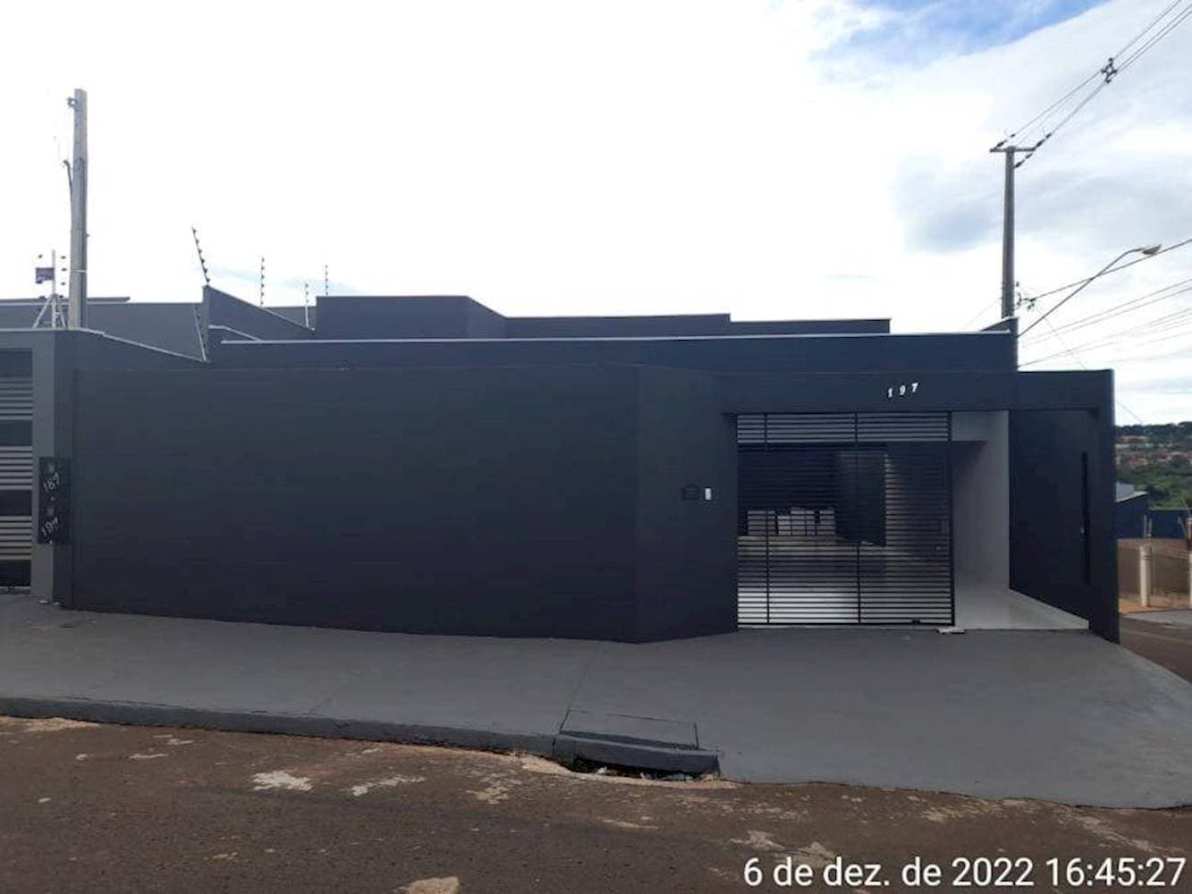 Foto 1 de 11: Casa em leilão em Arapongas - PR — Casa no Jardim San Raphael V em Arapongas/PR