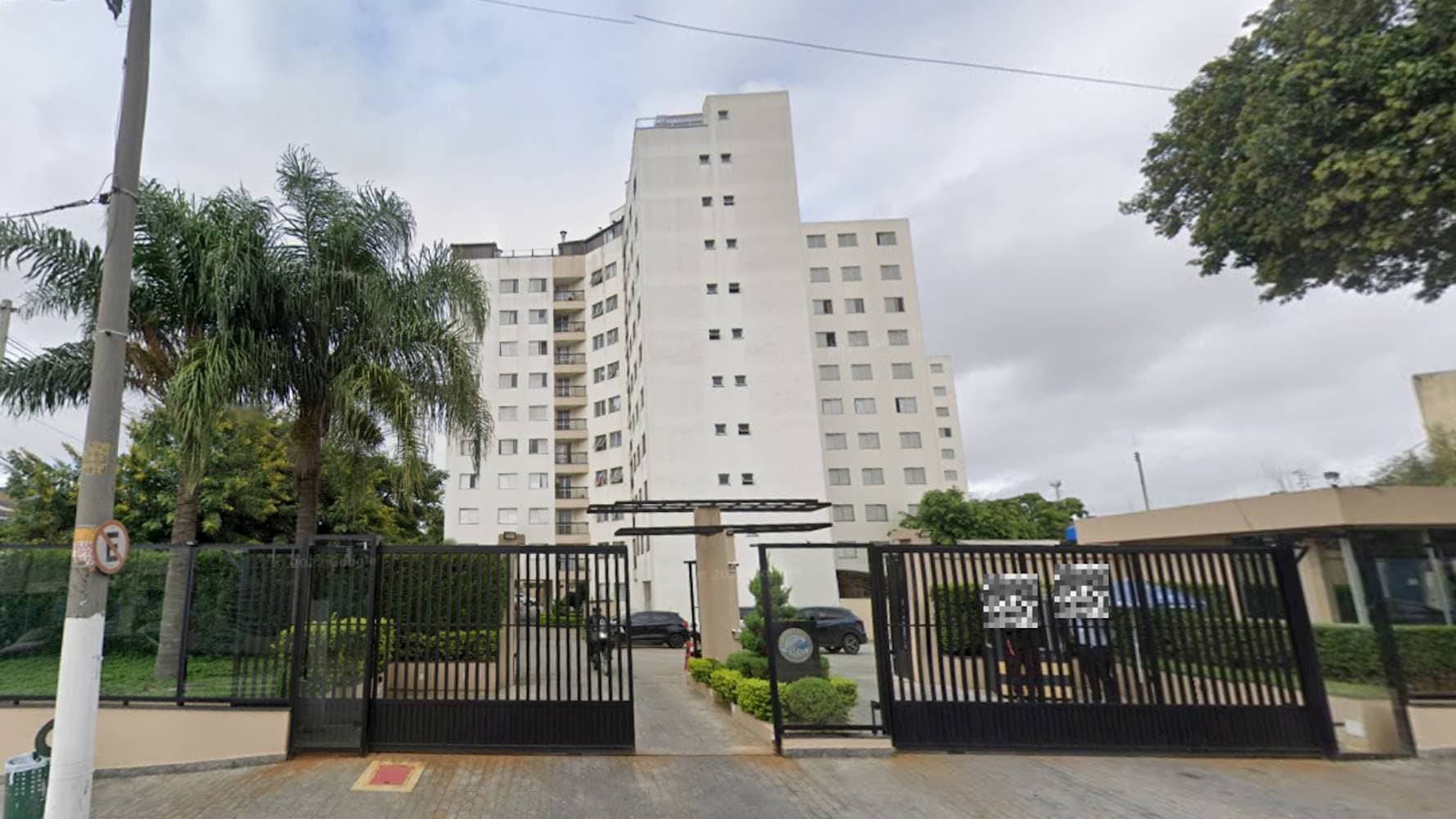 Foto 1 de 5: Apartamento em leilão em São Paulo - SP — Apartamento no "Condomínio Projeto Leste" - Jardim Vila Formosa - São Paulo/SP