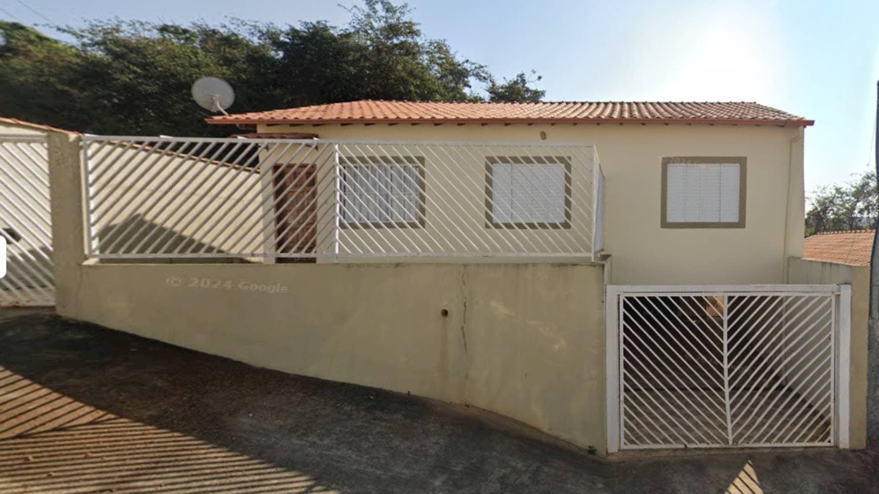 Foto 1 de 5: Casa em leilão em Lavras - MG — Casa no Bairro Morada do Sol - Lavras/MG
