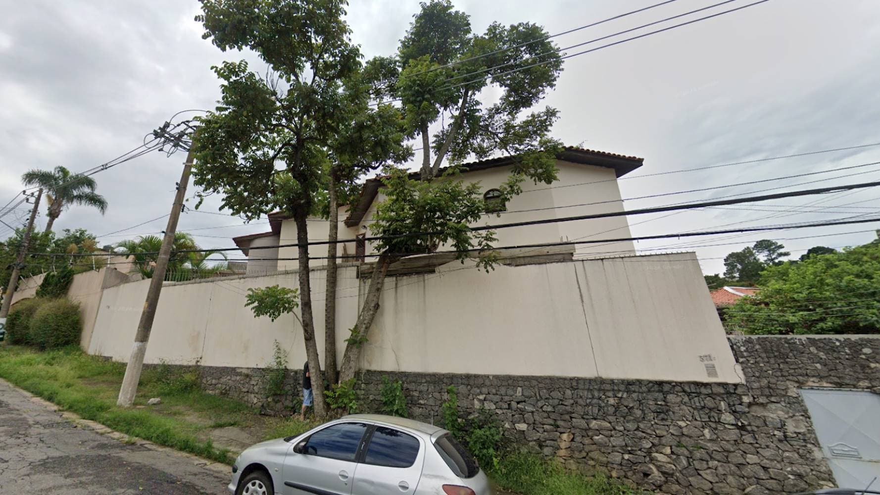 Foto 1 de 6: Casa em leilão em São Paulo - SP — Imóvel no Jardim Colombo em São Paulo/SP