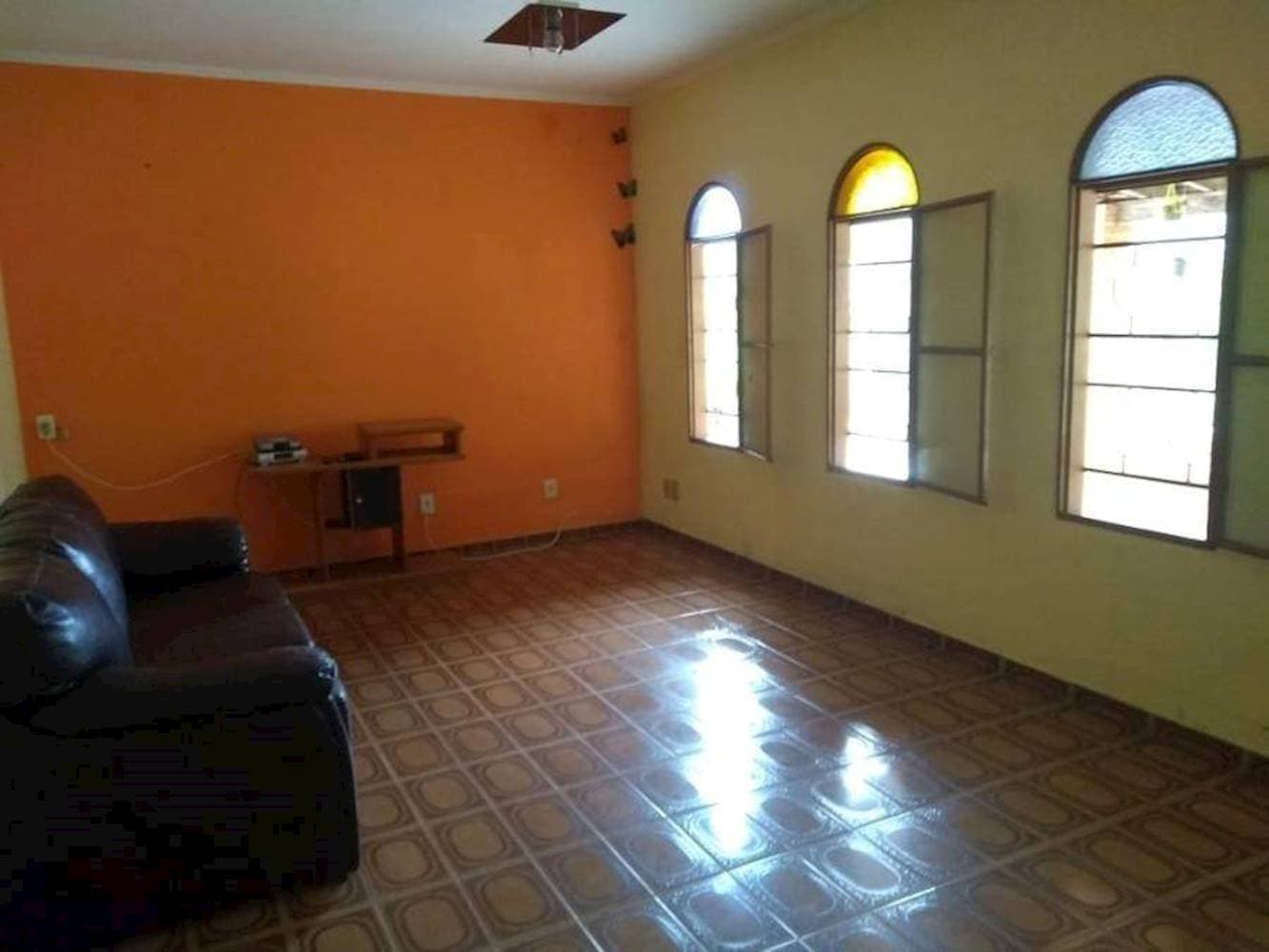 Foto 6 de 16: Casa em leilão em Bragança Paulista - SP — Casa em Guaripocaba Dos Souza - Bragança Paulista/SP