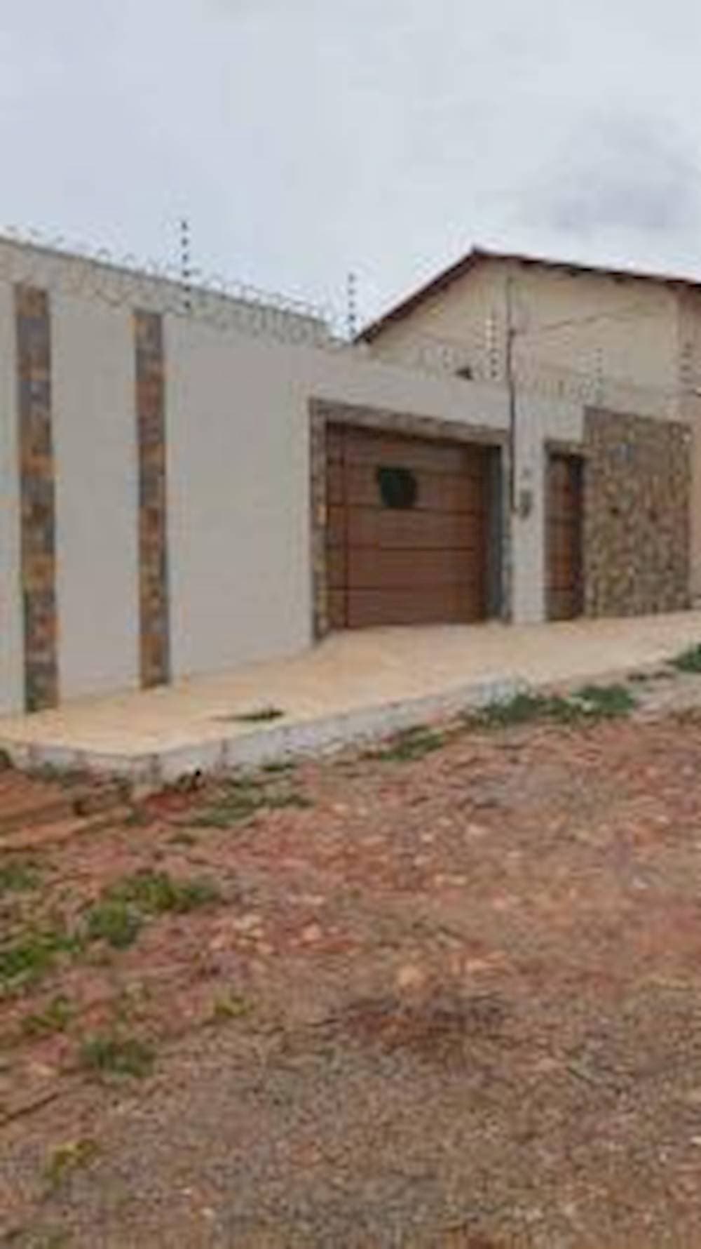 Foto 2 de 3: Casa em leilão em Crato - CE — Casa no Mirandão - Crato/CE