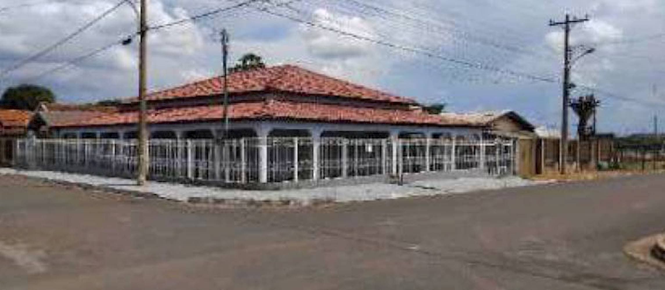 Foto 1 de 10: Casa em leilão em Nortelândia - MT — Casa no Bairro Da Ponte - Nortelândia/MT