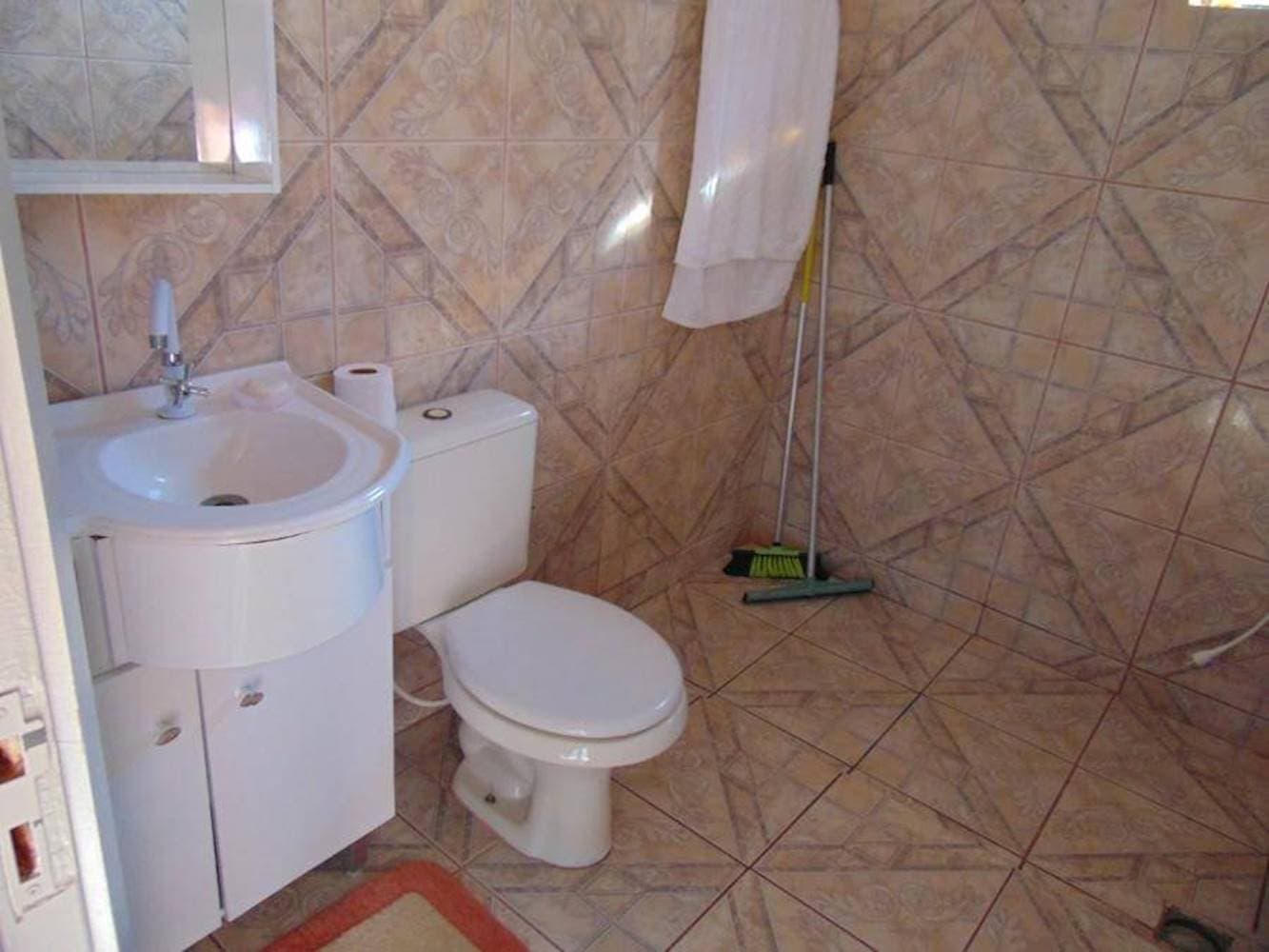 Foto 12 de 17: Casa em leilão em Caçador - SC — Casa em  Martello - Caçador/SC