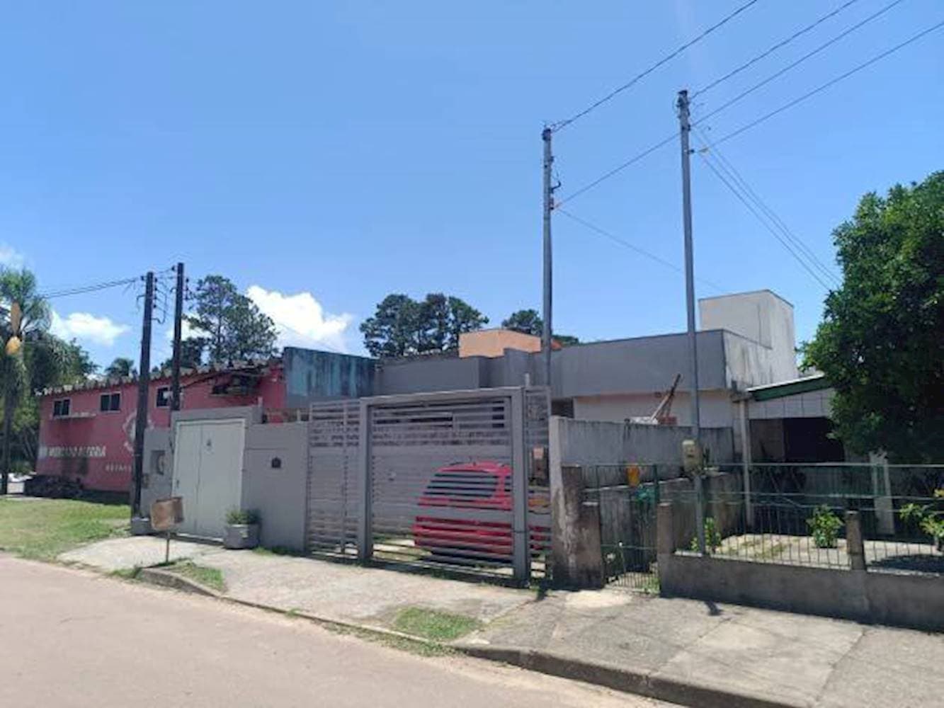 Foto 1 de 15: Casa em leilão em Eldorado do Sul - RS — Casa em Sans Souci - Eldorado do Sul/RS