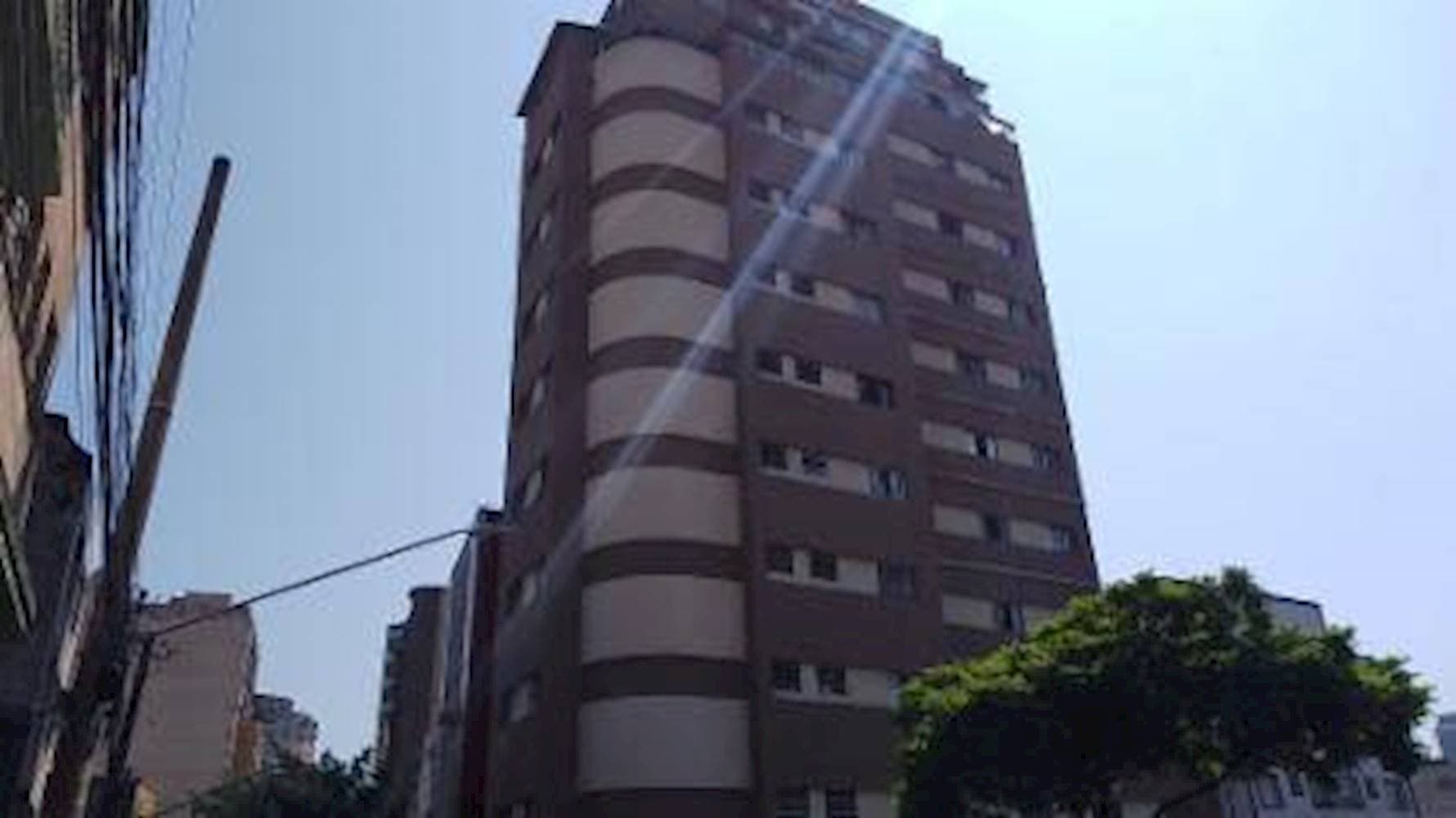 Foto 5 de 14: Apartamento em leilão em São Paulo - SP — Apartamento no "Edifício Sergio" - Sé - São Paulo/SP