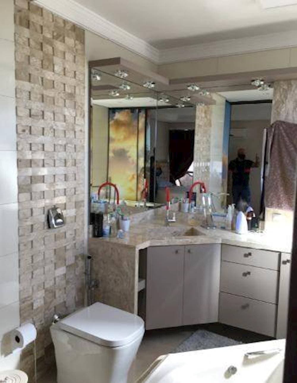 Foto 16 de 18: Apartamento em leilão em Sarandi - RS — Apartamento no Edifício Saretto - Centro - Sarandi/RS