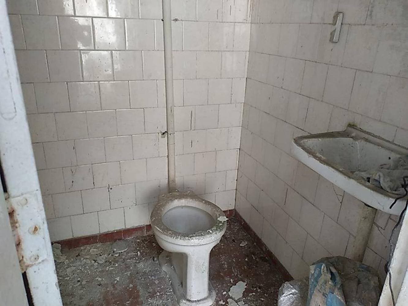 Foto 11 de 17: Casa em leilão em Santos - SP — Casa no Centro em Santos/SP