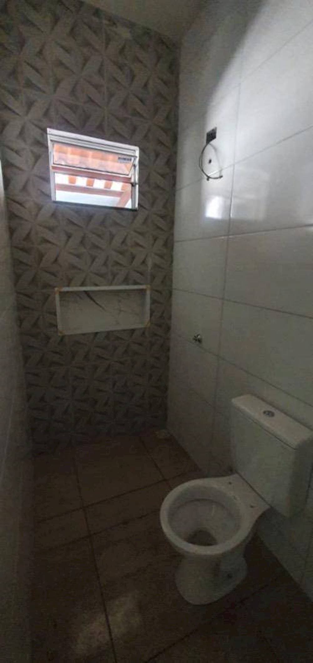 Foto 13 de 15: Casa em leilão em Santa Helena de Goiás - GO — Casa no Parque Isaura em Santa Helena de Goiás/GO