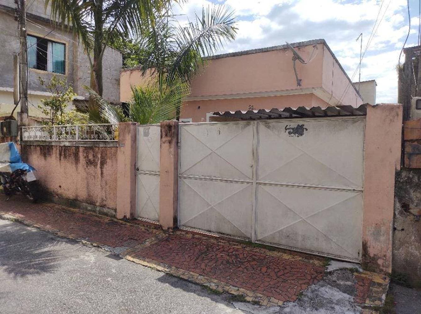 Foto 2 de 15: Casa em leilão em São Gonçalo - RJ — Casa em Rocha - São Gonçalo/RJ