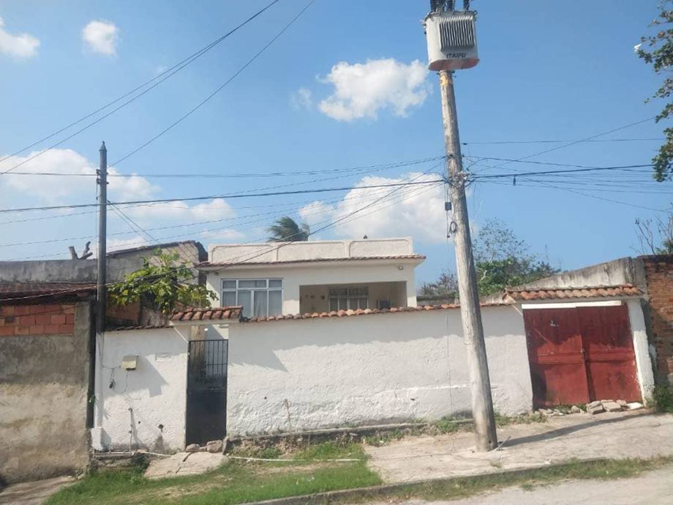 Foto 6 de 8: Casa em leilão em São Gonçalo - RJ — Casa em Amendoeira - São Gonçalo/RJ