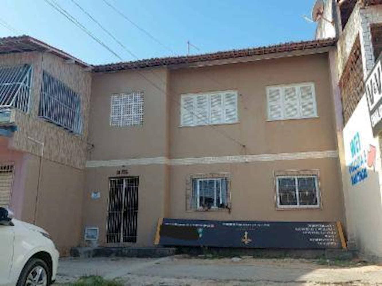 Foto 1 de 3: Apartamento em leilão em Fortaleza - CE — Apartamento em Lagoa Redonda - Fortaleza/CE