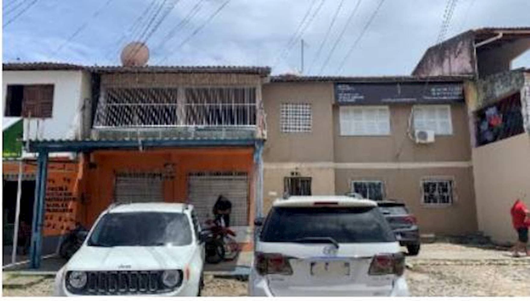 Foto 2 de 3: Apartamento em leilão em Fortaleza - CE — Apartamento em Lagoa Redonda - Fortaleza/CE