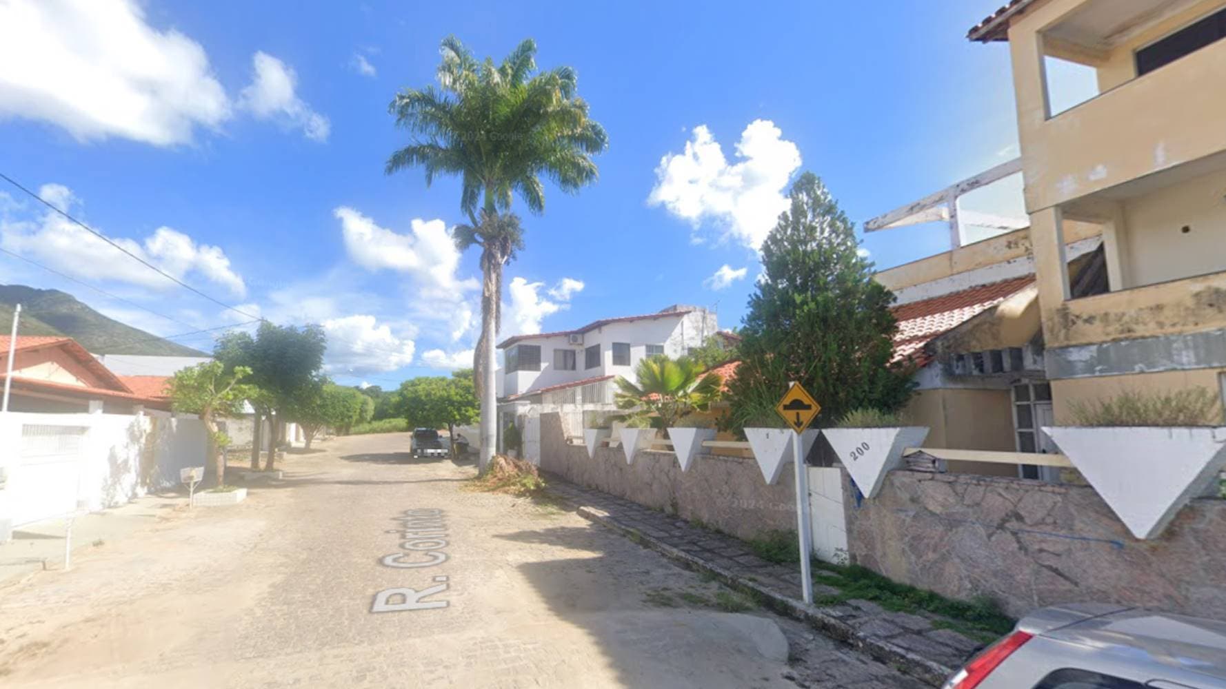 Foto 5 de 5: Casa em leilão em Ruy Barbosa - BA — Casa no Centro em Ruy Barbosa/BA