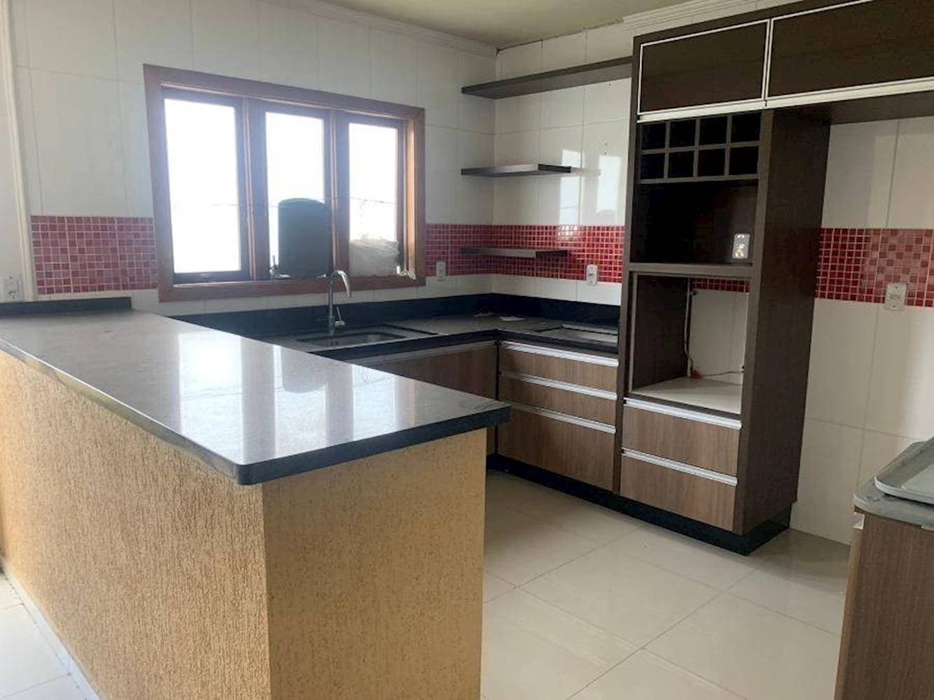 Foto 3 de 15: Casa em leilão em Porto Alegre - RS — Casa em Aberta dos Morros - Porto Alegre/RS
