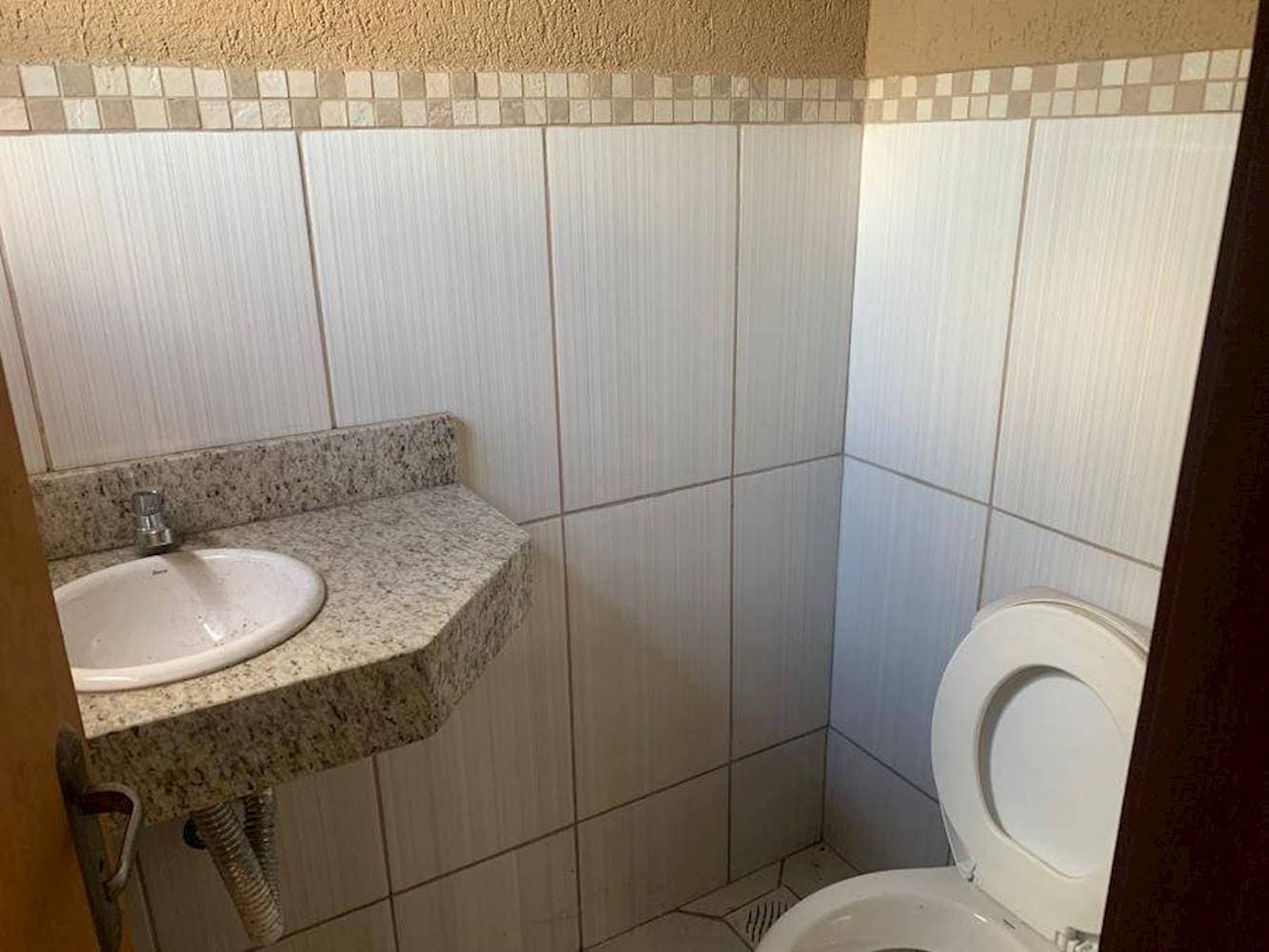Foto 11 de 15: Casa em leilão em Porto Alegre - RS — Casa em Aberta dos Morros - Porto Alegre/RS