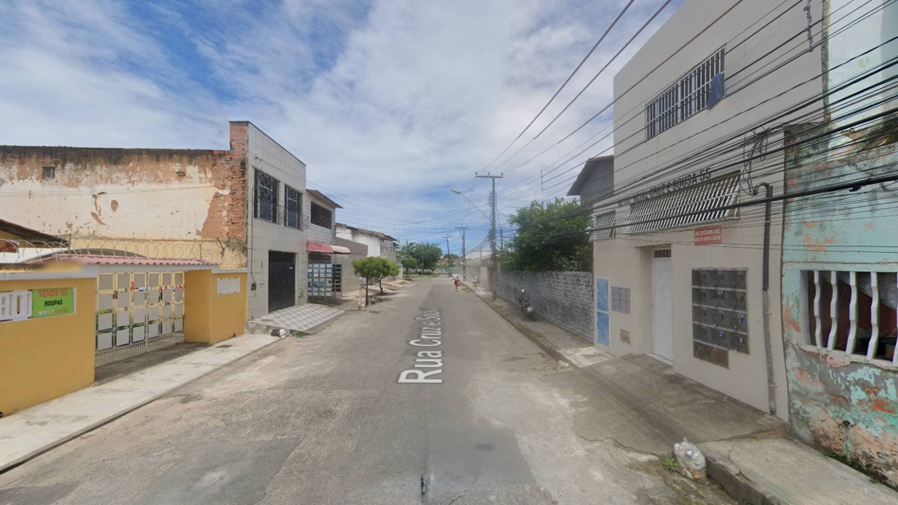Foto 3 de 5: Casa em leilão em Fortaleza - CE — Casa no Bairro Floresta em Fortaleza/CE