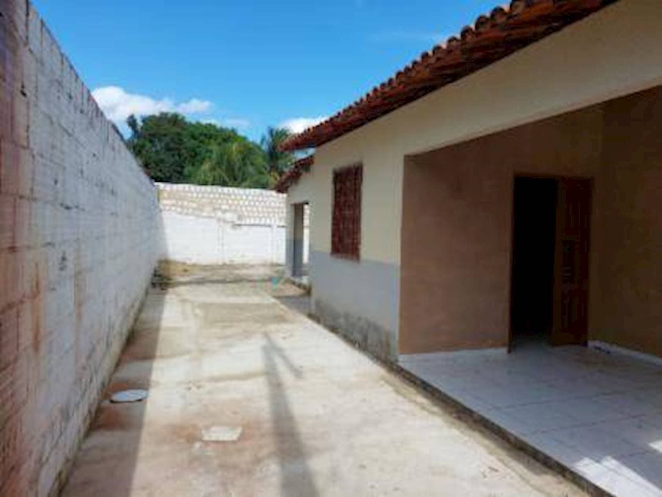 Foto 10 de 14: Casa em leilão em Fortaleza - CE — Casa em Guajeru - Fortaleza/CE