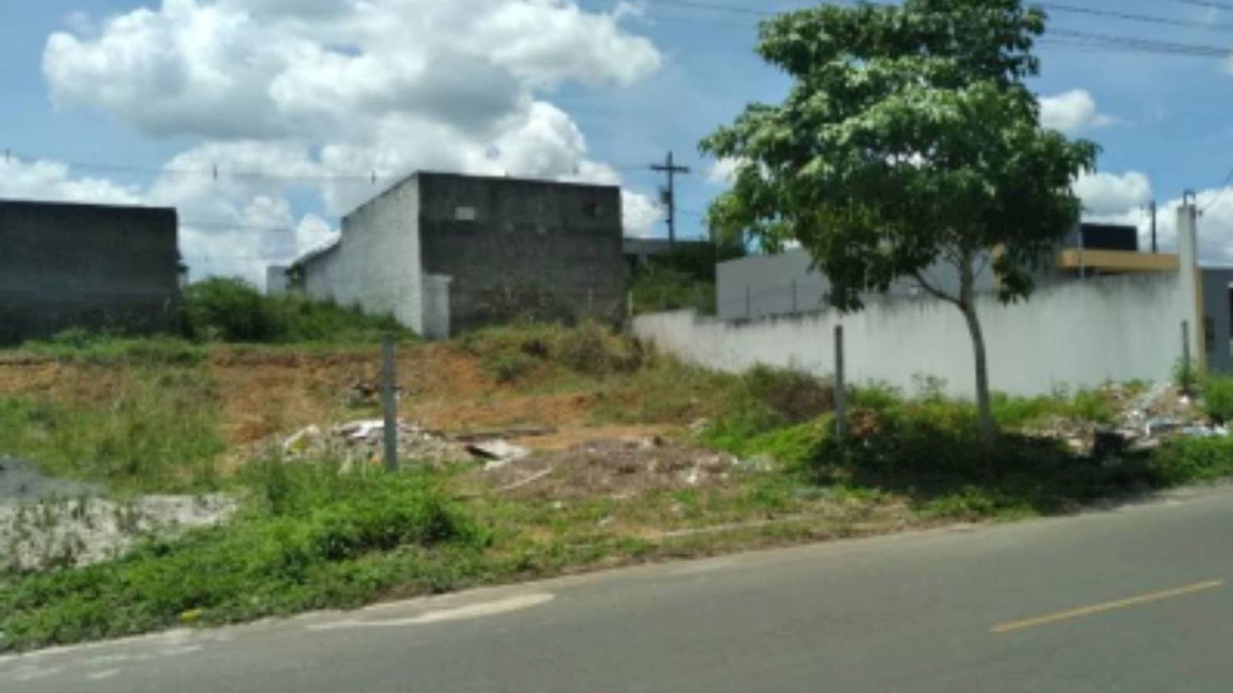 Foto 2 de 5: Terreno em leilão em Feira de Santana - BA — Terreno no Loteamento Vivari Feira de Santana - Registro - Feira de Santana/BA