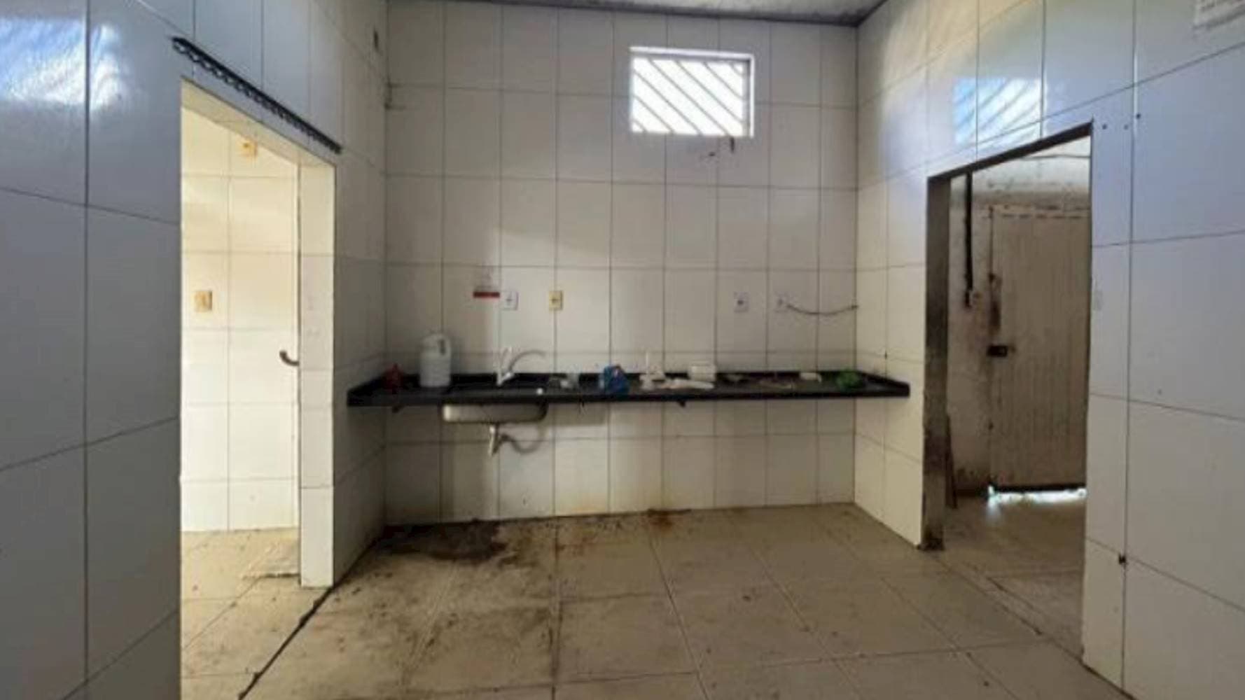 Foto 12 de 25: Comercial em leilão em Itamaraju - BA — Imóvel Comercial na Liberdade em Itamarajú/BA