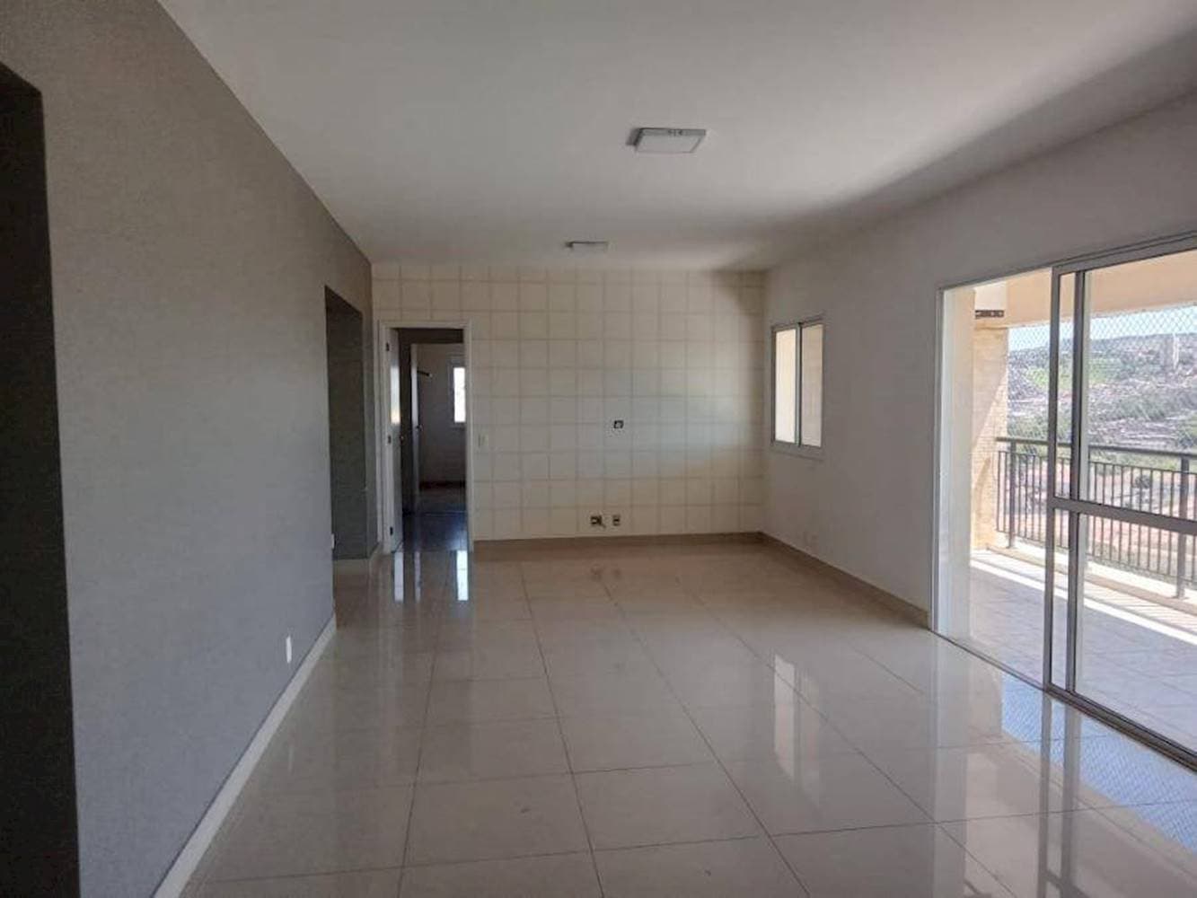 Foto 6 de 16: Apartamento em leilão em Santana de Parnaíba - SP — Apartamento em Alphaville - Santana de Parnaíba/SP