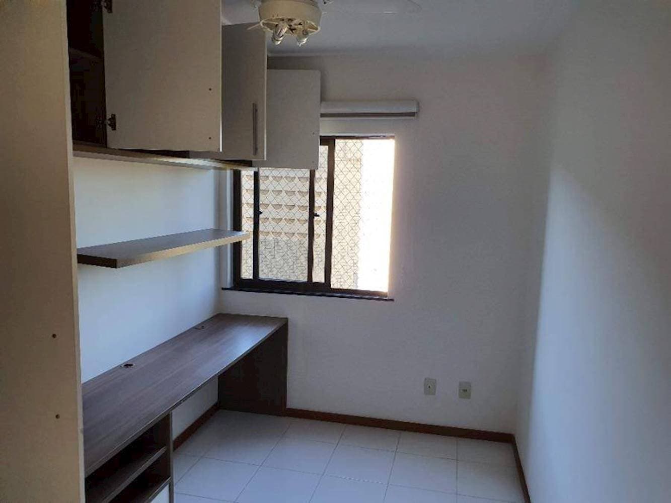 Foto 11 de 20: Apartamento em leilão em Lauro de Freitas - BA — Apartamento em Pitangueiras - Lauro de Freitas/BA