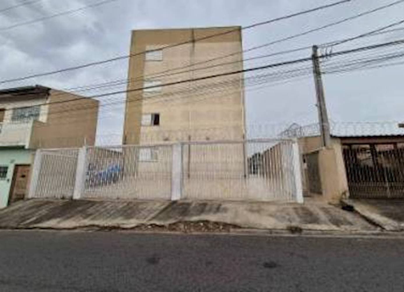 Foto 1 de 4: Apartamento em leilão em Bragança Paulista - SP — Apartamento em Tanque Do Moinho - Tanque Do Moinho