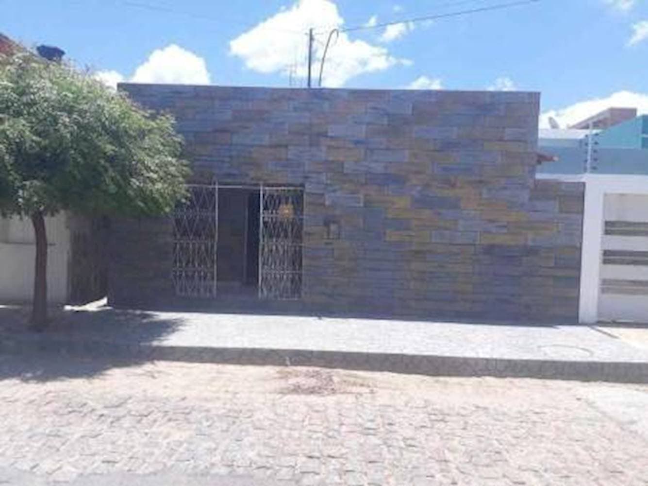 Foto 1 de 23: Casa em leilão em Santa Maria da Boa Vista - PE — Casa em Agamenon Magalhães - Santa Maria da Boa Vista/PE