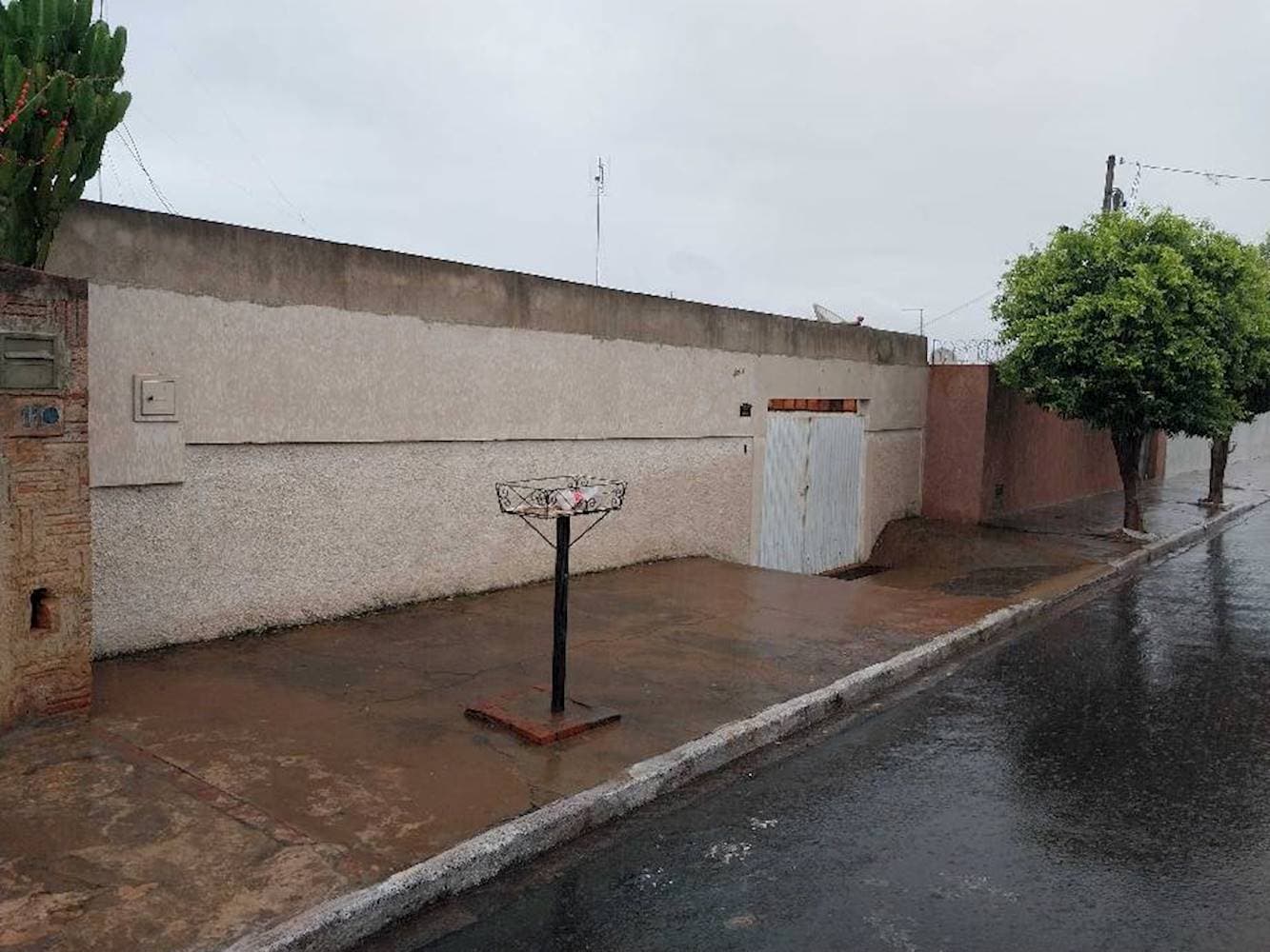 Foto 3 de 17: Casa em leilão em Bariri - SP — Casa no Jardim Industrial I - Bariri/SP