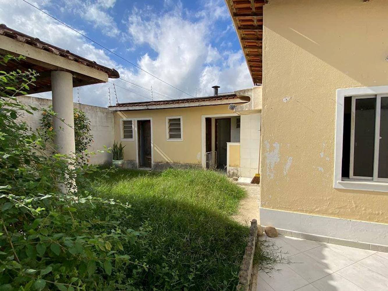 Foto 4 de 22: Casa em leilão em Feira de Santana - BA — Casa na Conceição em Feira de Santa/BA