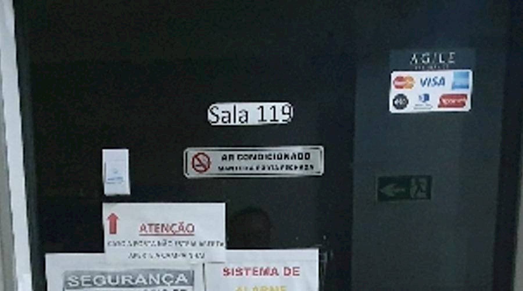 Foto 6 de 11: Comercial em leilão em Brasília - DF — Sala comercial em Taguatinga - Brasília/DF