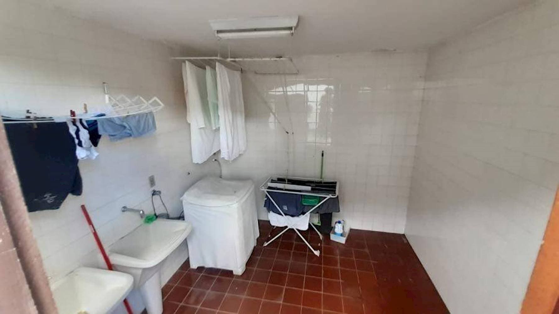 Foto 9 de 15: Casa em leilão em Petrópolis - RJ — Casa em Valparaíso - Petrópolis/RJ