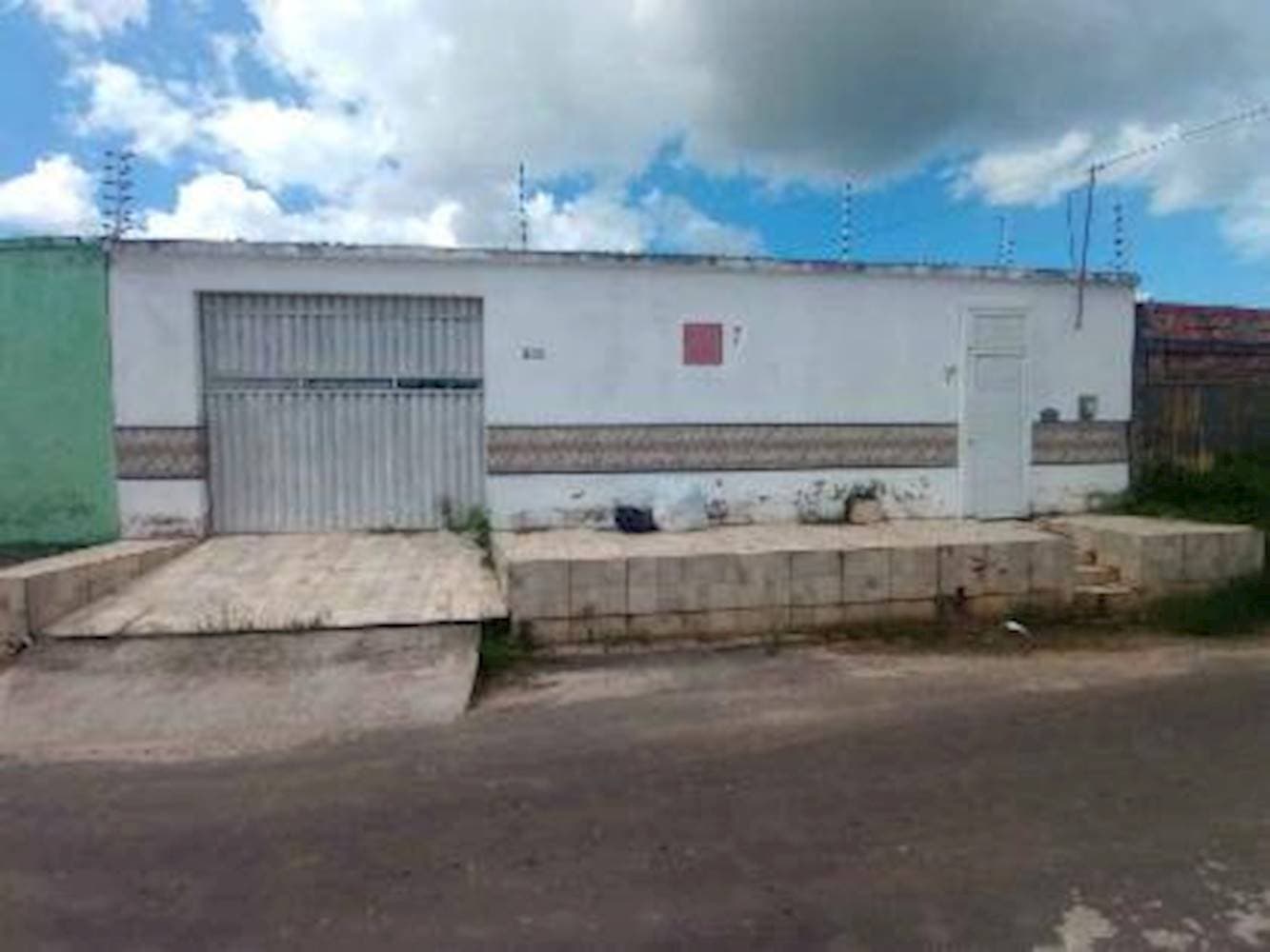 Foto 1 de 15: Casa em leilão em Santa Inês - MA — Casa em Santa Filomena - Santa Inês/MA
