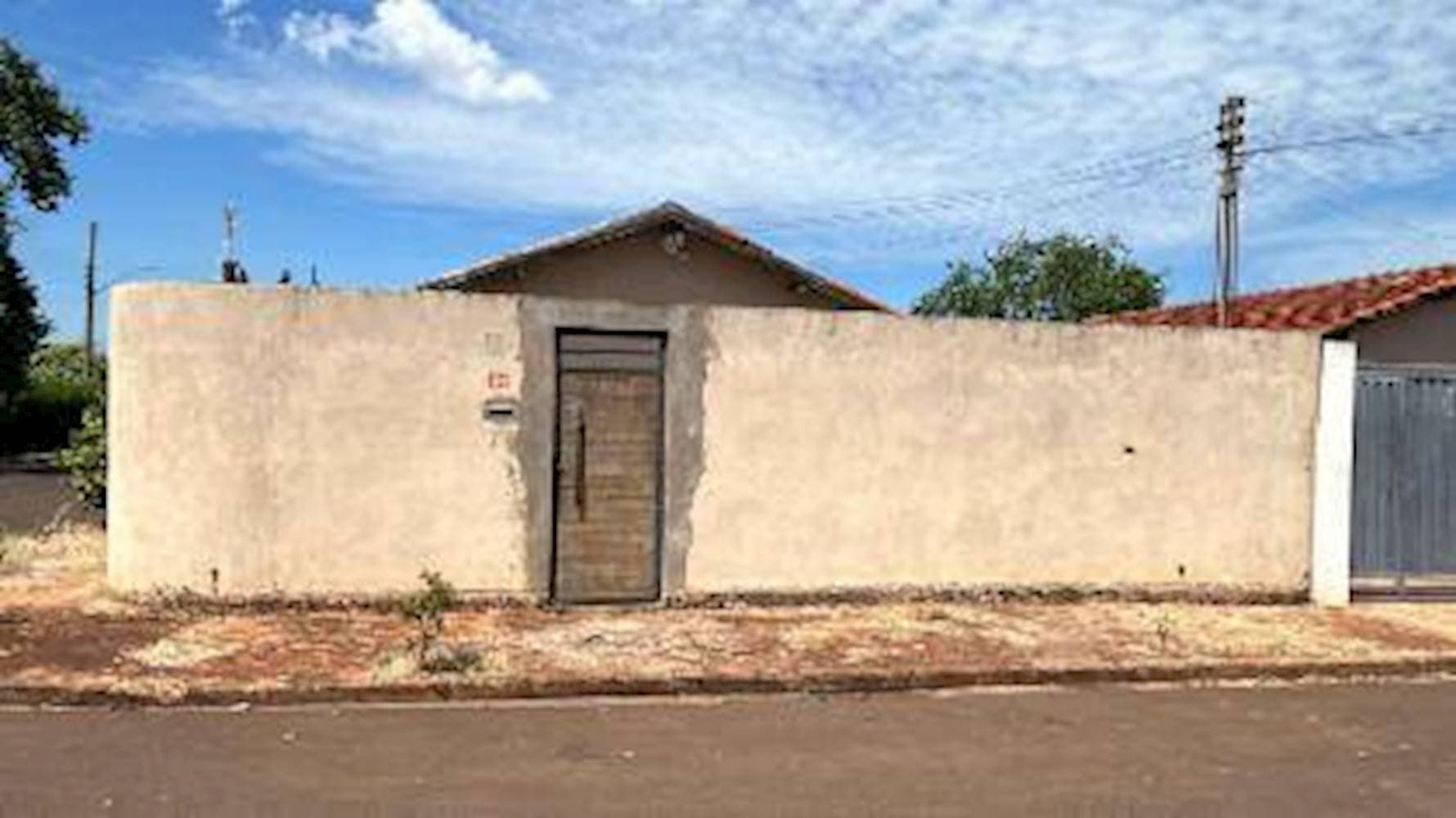 Foto 1 de 13: Casa em leilão em Chavantes - SP — Casa em Chavantes Novo - Chavantes/SP