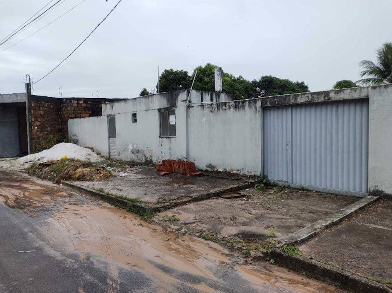 Foto 3 de 18: Casa em leilão em Camaçari - BA — Casa no Condominio Village Parque Verde - Parque Verde I - Camaçari/BA