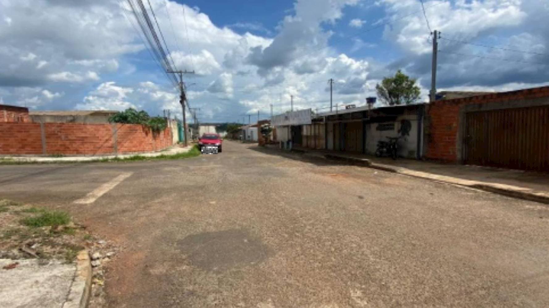 Foto 2 de 3: Casa em leilão em Anápolis - GO — Casa no Residencial Jardim Itália I - Anápolis/GO